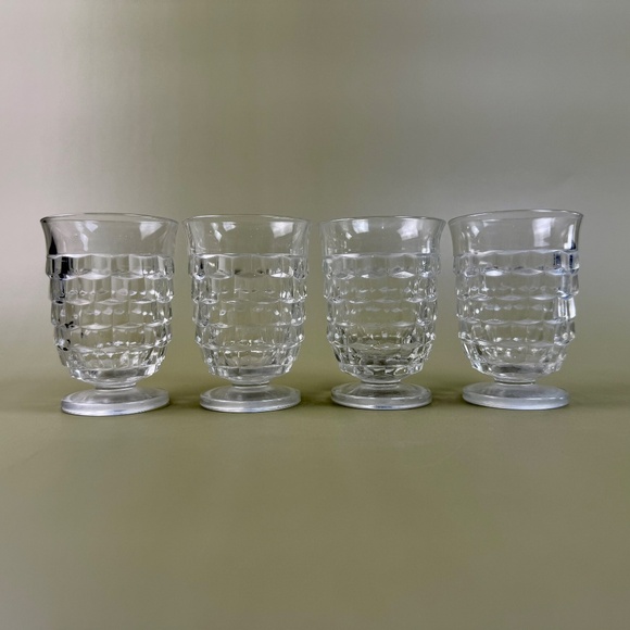 Vintage Indiana Glass Footed Juice Cups | Clear Paneled Tumblers | Set of 4 - Picture 8 of 12